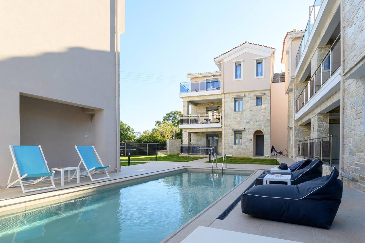 Momento Luxury Apartments Walking Distance From The Beach 尼基亚娜 外观 照片