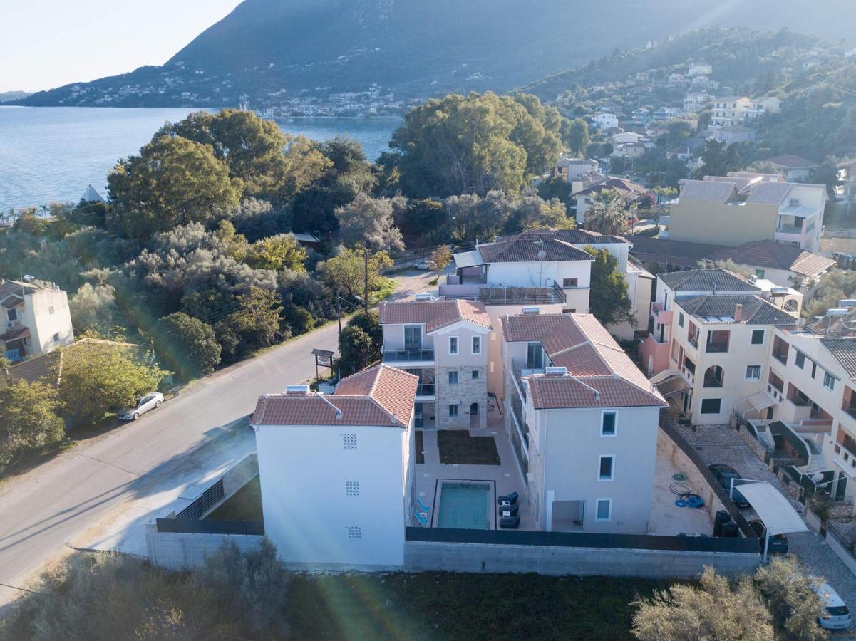 Momento Luxury Apartments Walking Distance From The Beach 尼基亚娜 外观 照片