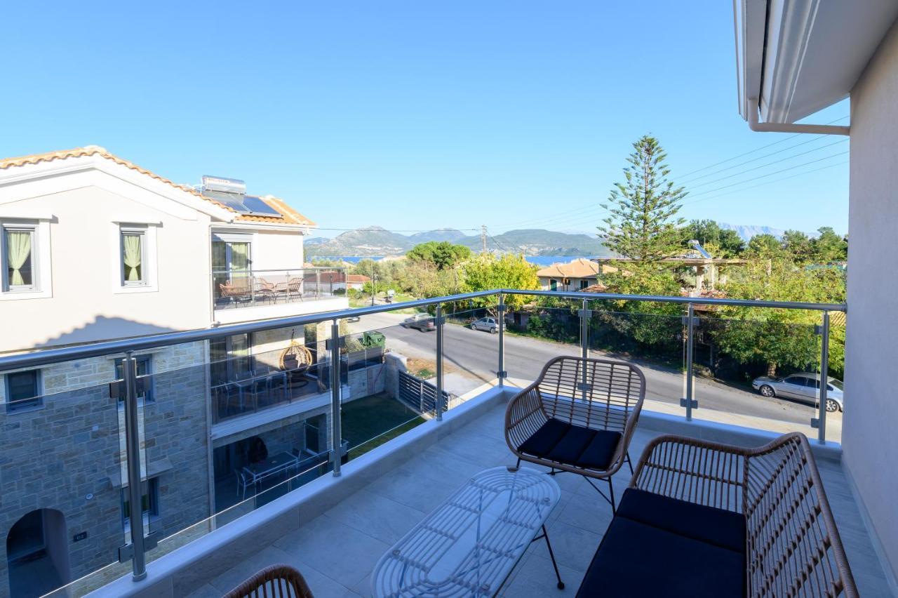 Momento Luxury Apartments Walking Distance From The Beach 尼基亚娜 外观 照片