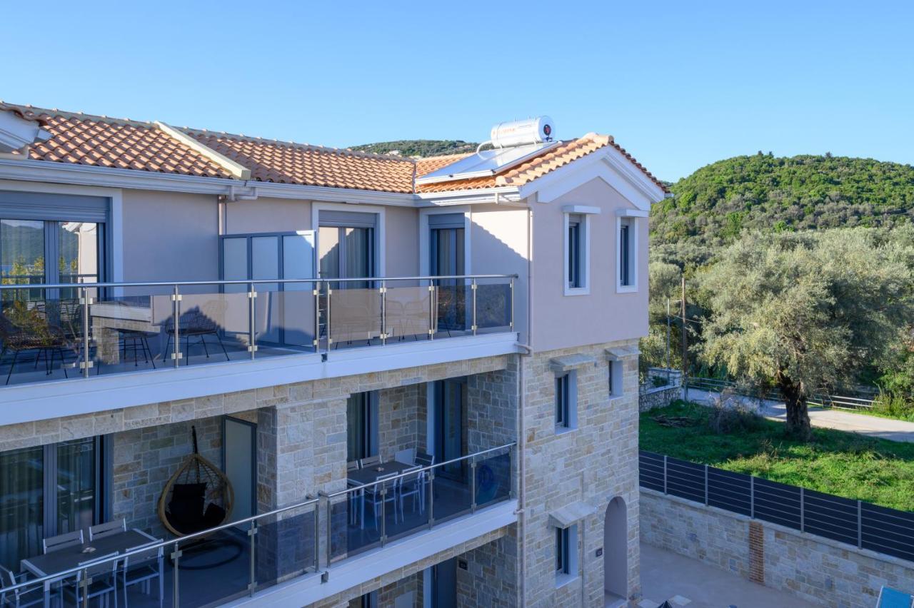Momento Luxury Apartments Walking Distance From The Beach 尼基亚娜 外观 照片