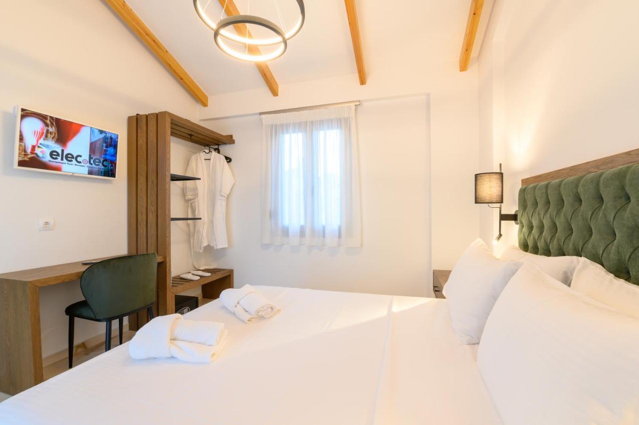 Momento Luxury Apartments Walking Distance From The Beach 尼基亚娜 外观 照片